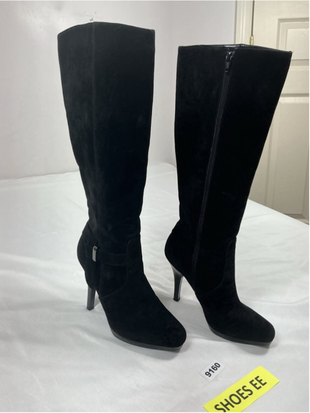 Womans Excellent Worthington Stiletto Knee High Boots Size 7 M Black